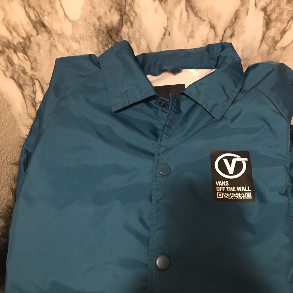 Vans Men’s Windbreaker Button Down light Weight Jacket
